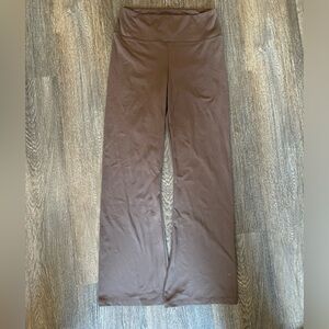 American Eagle Flare Legging